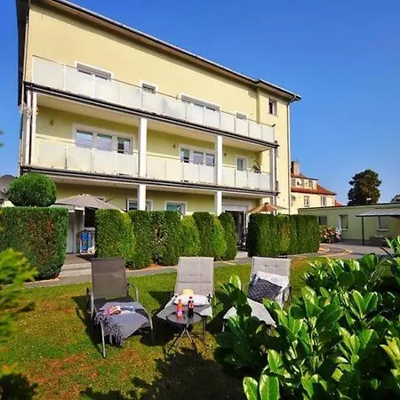 Apartman Comfortable Close To The