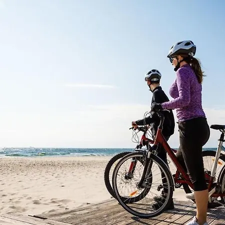 Apartman Comfortable Close To The *