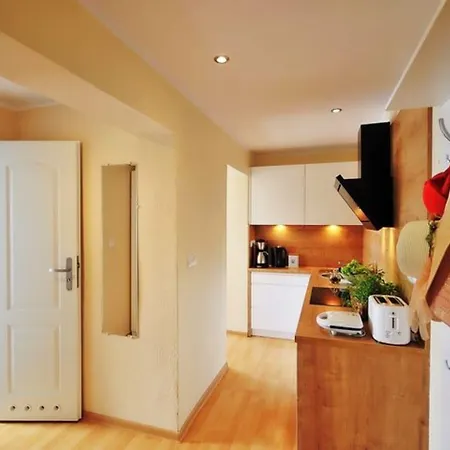 Comfortable Close To The Apartman *