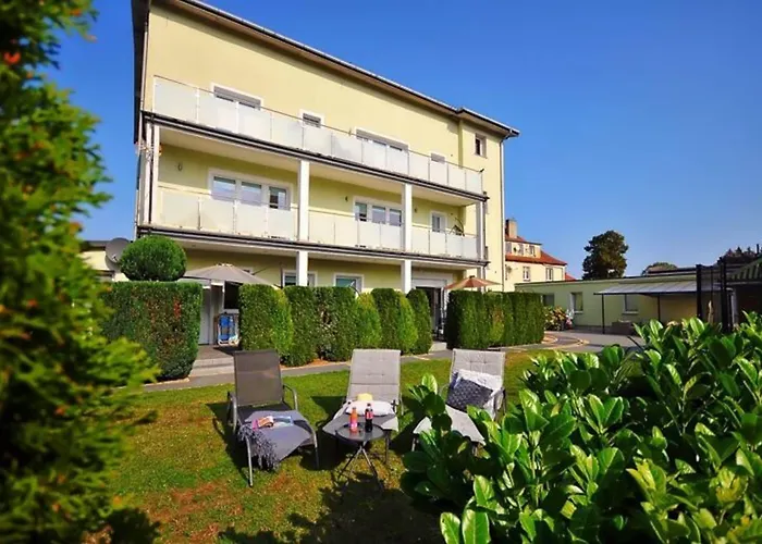 アパート Comfortable Close To The ウストロニエ・モルスキエ