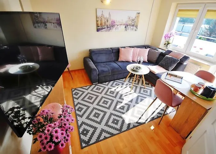 Comfortable Close To The アパート